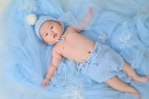 福鼎宝宝多大会翻身